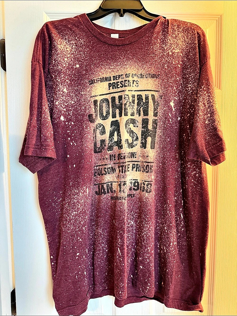Graphic Short Sleeve Tee in Purple